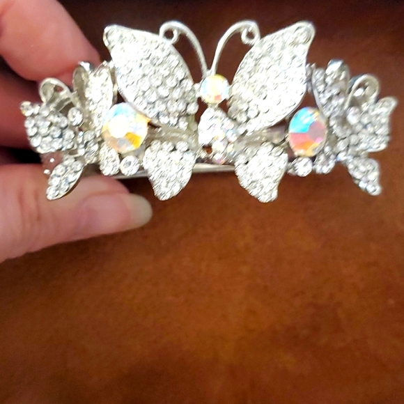 Butterfly Bracelet - Picture 1 of 6